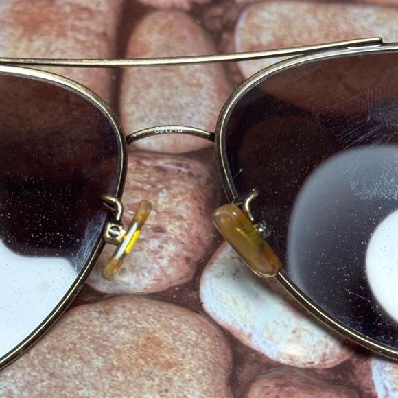 Coach Thompson Aviator Sunglasses - Picture 6 of 8